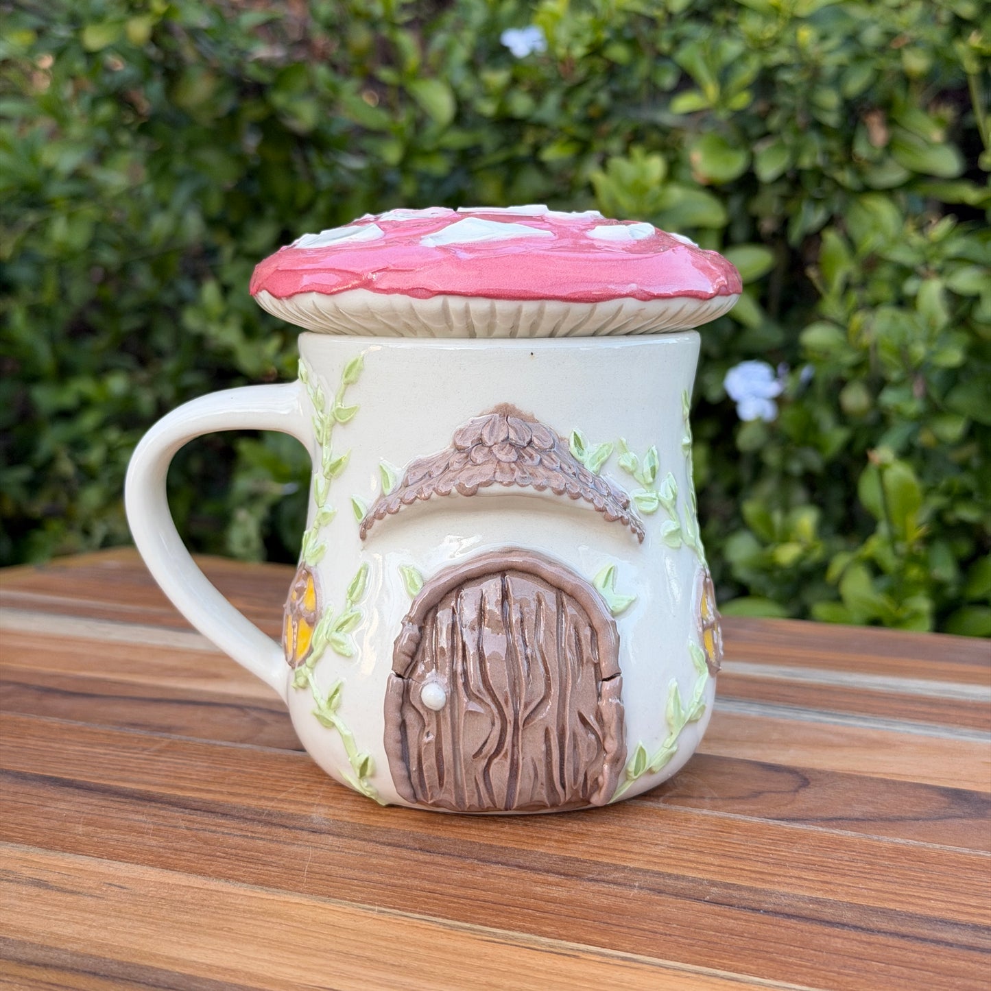 Mushroom Lid Mug - Red