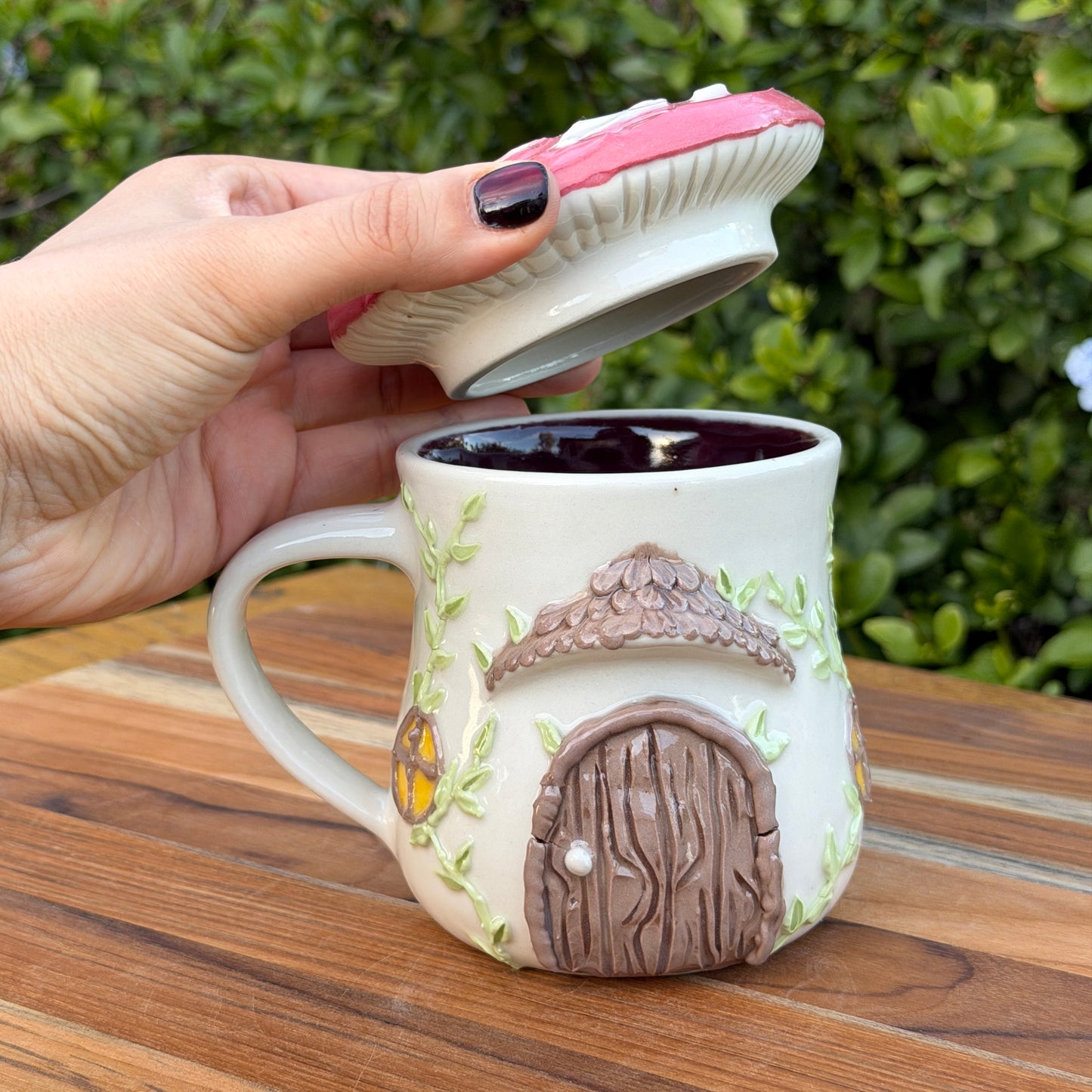 Mushroom Lid Mug - Red