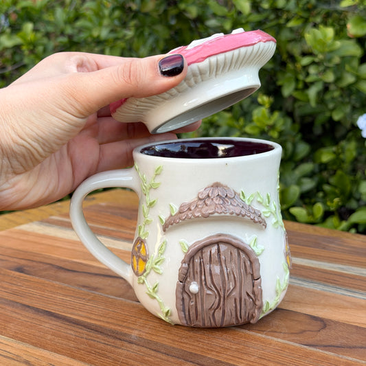 Mushroom Lid Mug - Red